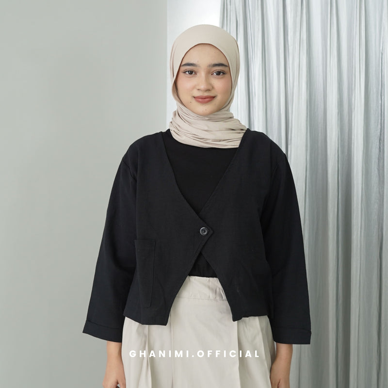 Qeela Outer