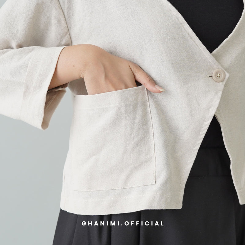 Qeela Outer