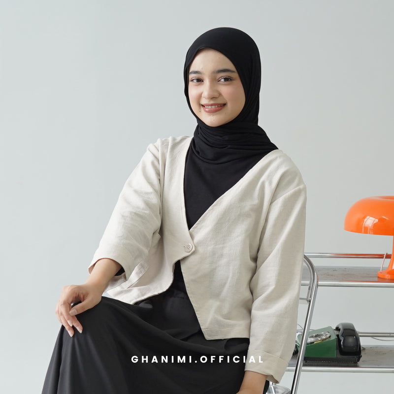 Qeela Outer