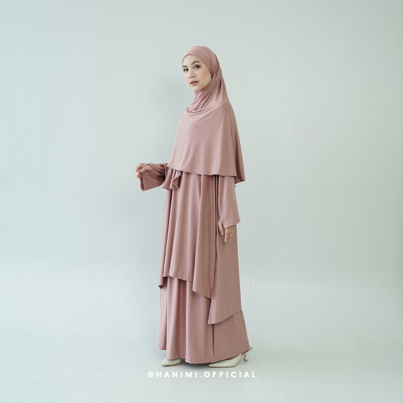 Fahira Abaya Oneset