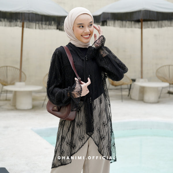 Ashila Tunik Black