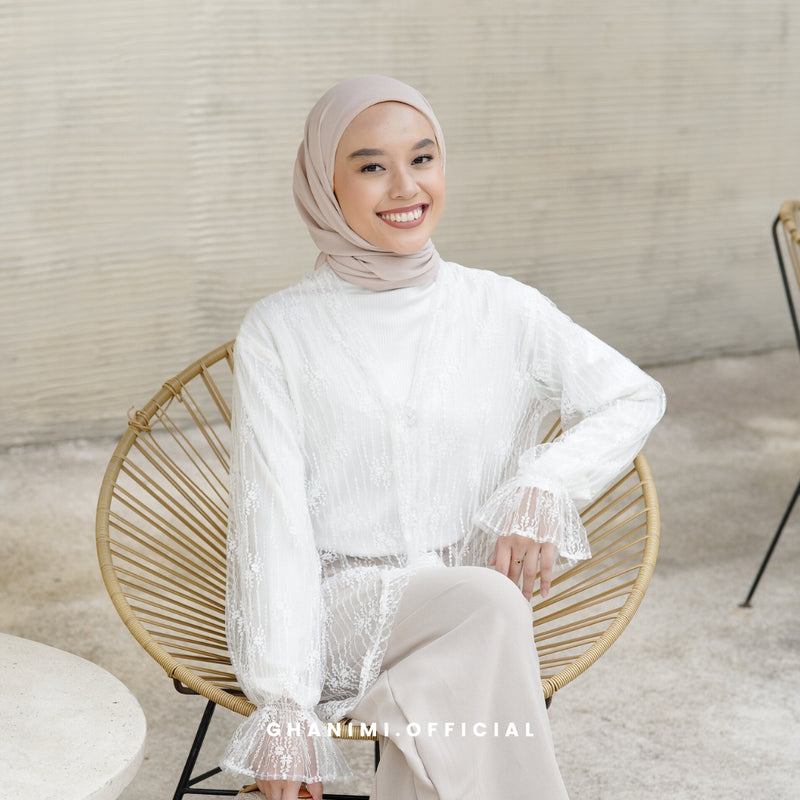 Ashila Tunik Broken White