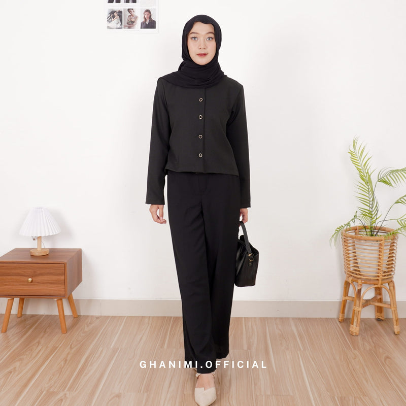 Malca Outer Black