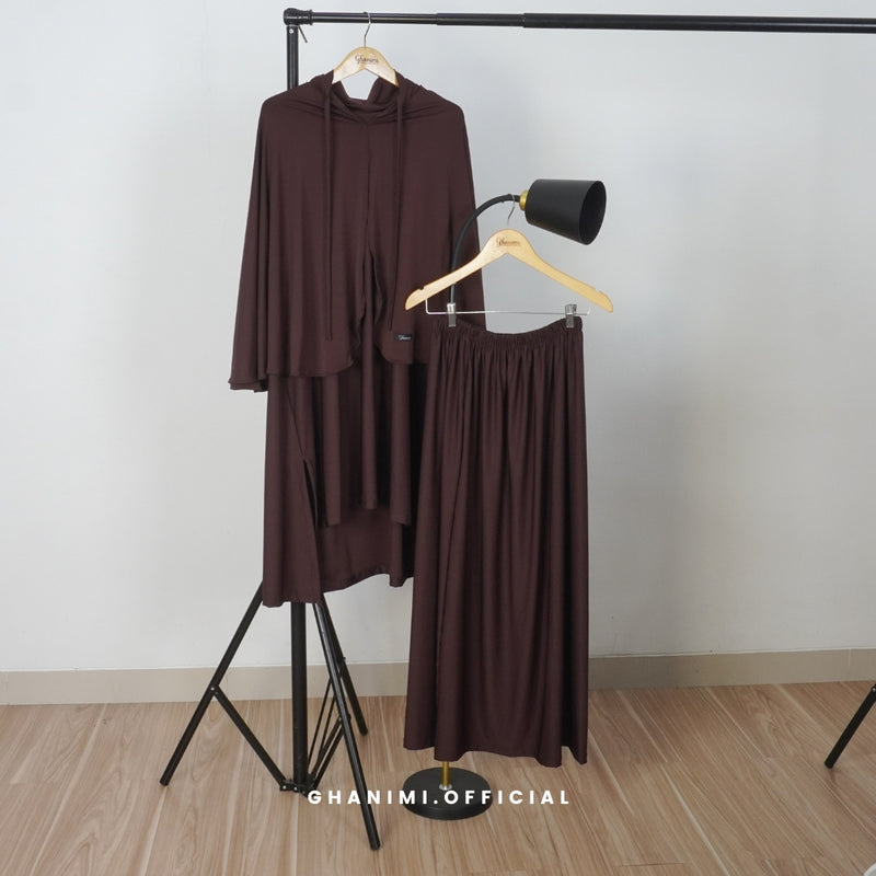 Fahira Abaya Oneset