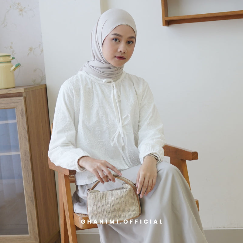 Lenka Outer Broken White