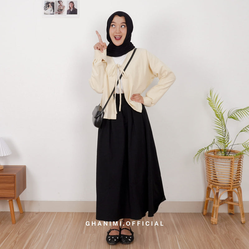 Lizzy Outer Cream