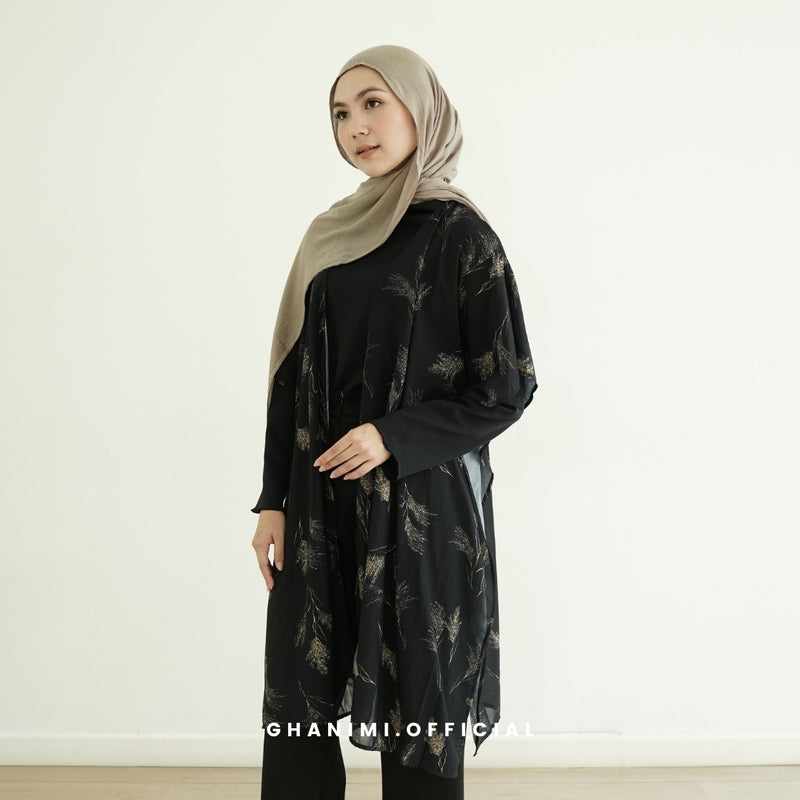 Alicia Outer