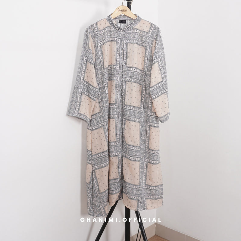 Nafsa Tunik
