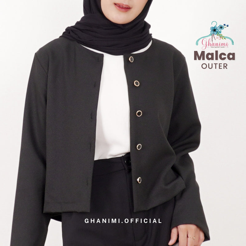 Malca Outer Black