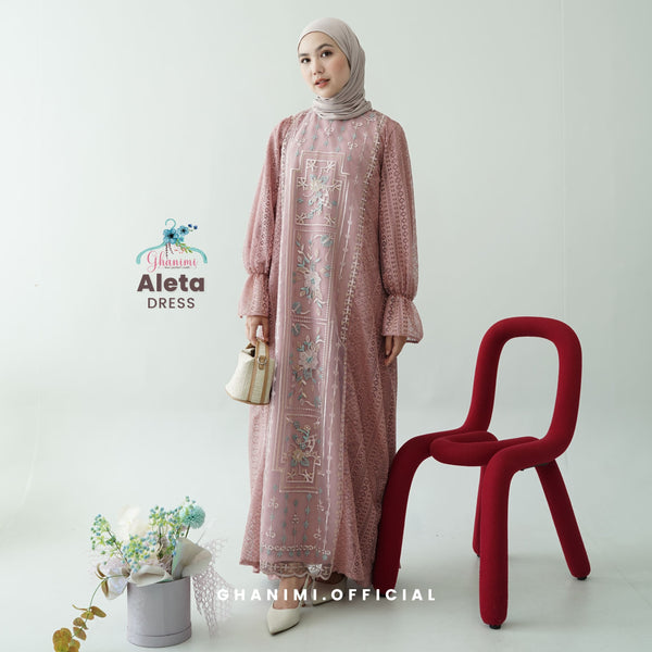 Aleta Dress