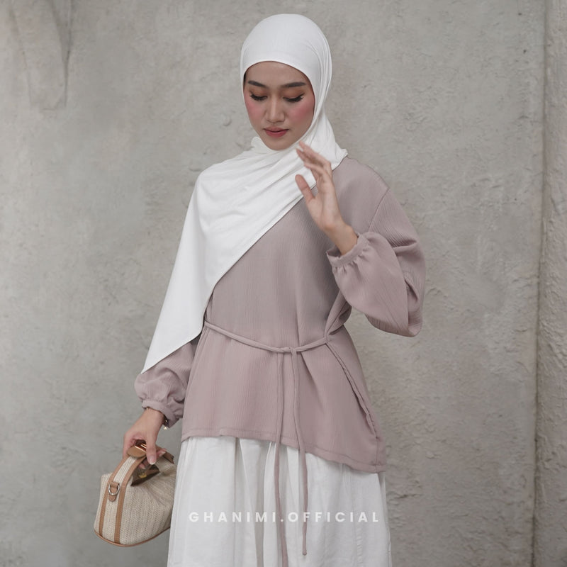 Fasya Blouse