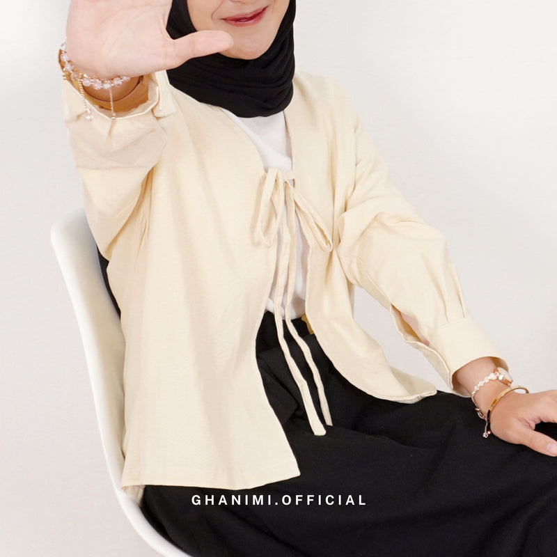 Lizzy Outer Cream