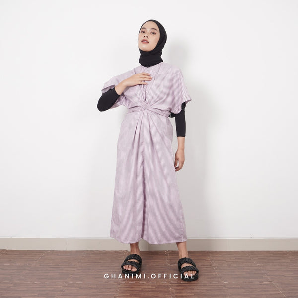 Azkia Dress Plum