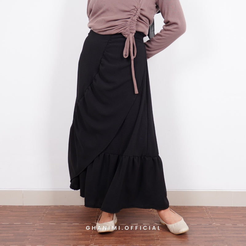 Hyorin Skirt Black