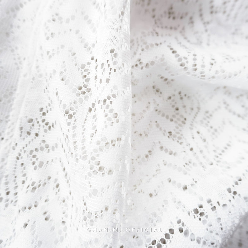 Sarah Lace Outer Broken White